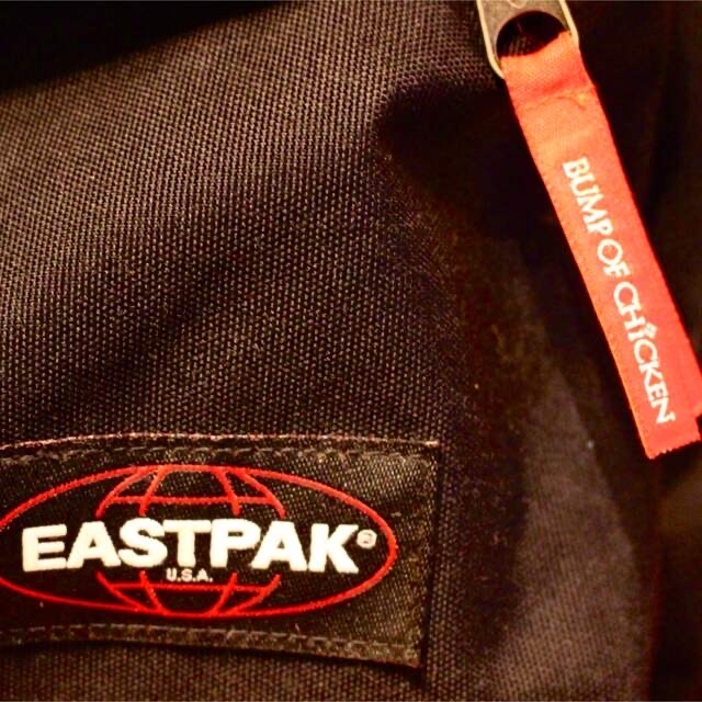 EASTPAK(イーストパック)のEASTPAK×BUMPOFCHICKEN ☆ツアー値下げ☆ メンズのバッグ(バッグパック/リュック)の商品写真