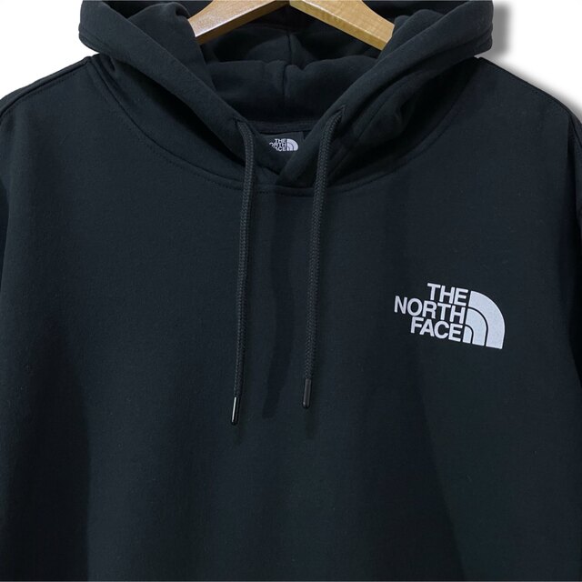 THE NORTH FACE(ザノースフェイス)のazuさん専用 ☆ 新品 ノースフェイス スローバック パーカー 黒  4XL メンズのトップス(パーカー)の商品写真