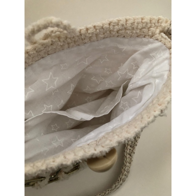 ショルダーバック　プルタブリサイクル　ホワイト ハンドメイドのファッション小物(バッグ)の商品写真