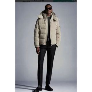 MONCLER(コーデュロイ ・ ダウンジャケット)のフリマアイテム一覧 MONCLER(コーデュロイ ・ ダウンジャケット)のフリマアイテム一覧