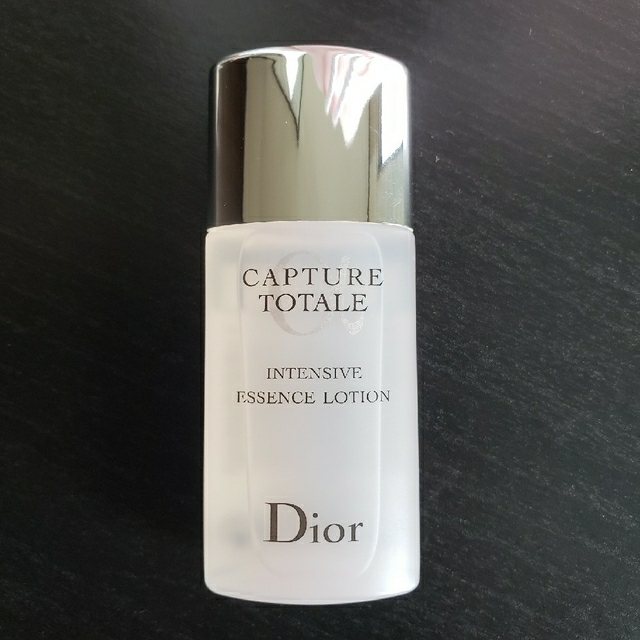 Dior(ディオール)のDIOR カプチュール化粧水&巾着 コスメ/美容のキット/セット(サンプル/トライアルキット)の商品写真