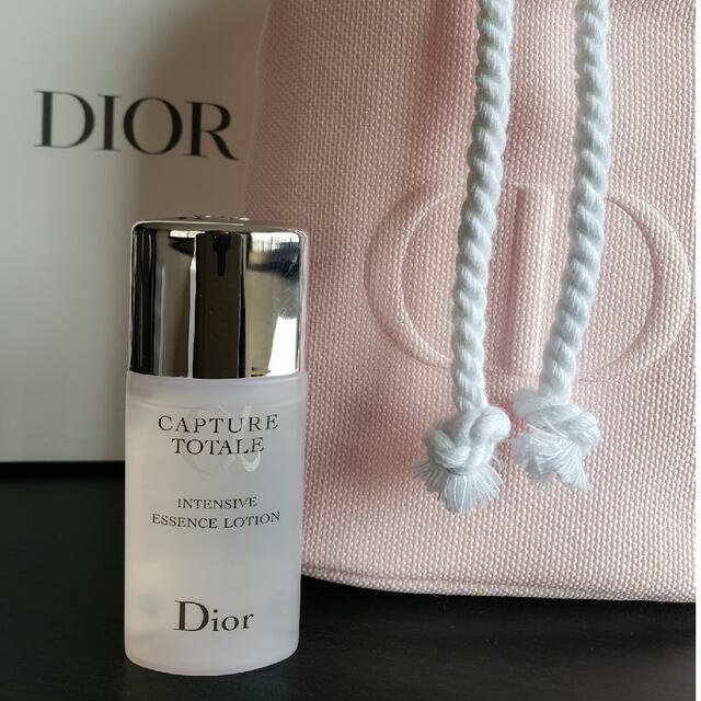 Dior(ディオール)のDIOR カプチュール化粧水&巾着 コスメ/美容のキット/セット(サンプル/トライアルキット)の商品写真