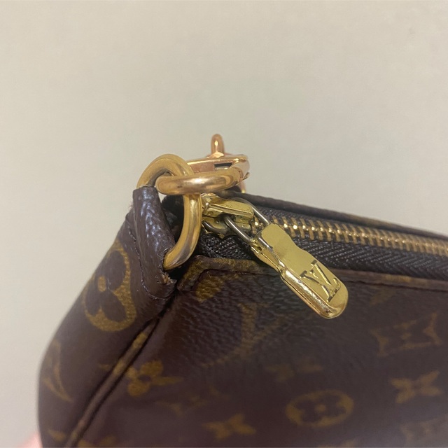 LOUIS VUITTON(ルイヴィトン)の【おまけ付】ルイヴィトン アクセサリーポーチ レディースのファッション小物(ポーチ)の商品写真