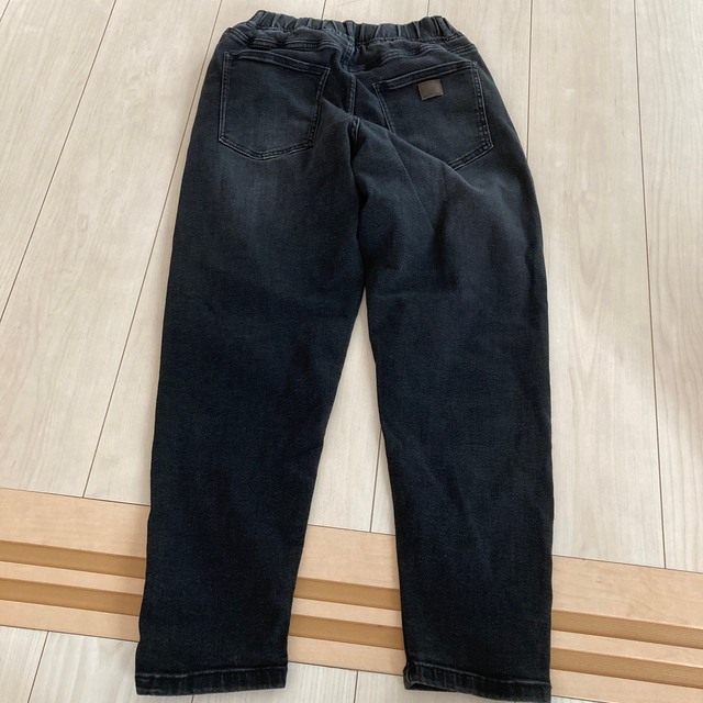 ZARA KIDS(ザラキッズ)のZARA ザラキッズ　ブラックデニム　164 キッズ/ベビー/マタニティのキッズ服男の子用(90cm~)(パンツ/スパッツ)の商品写真