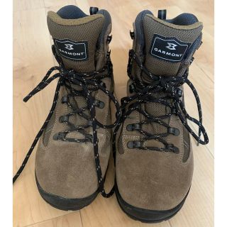 ガルモント(GARMONT)のGARMONT トレッキングシューズ　24.5センチ　Vibram(登山用品)