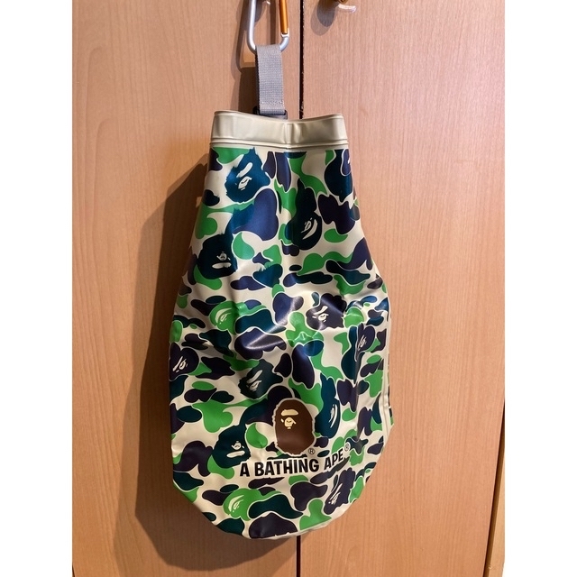 専用　Bach ウエストポーチ bape ドライバッグ キャスケット メンズのバッグ(ボディーバッグ)の商品写真