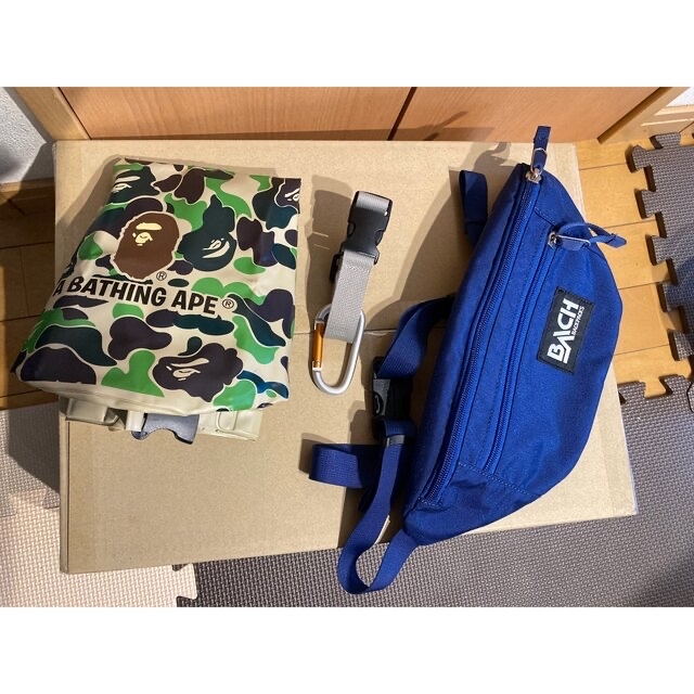 専用　Bach ウエストポーチ bape ドライバッグ キャスケット メンズのバッグ(ボディーバッグ)の商品写真