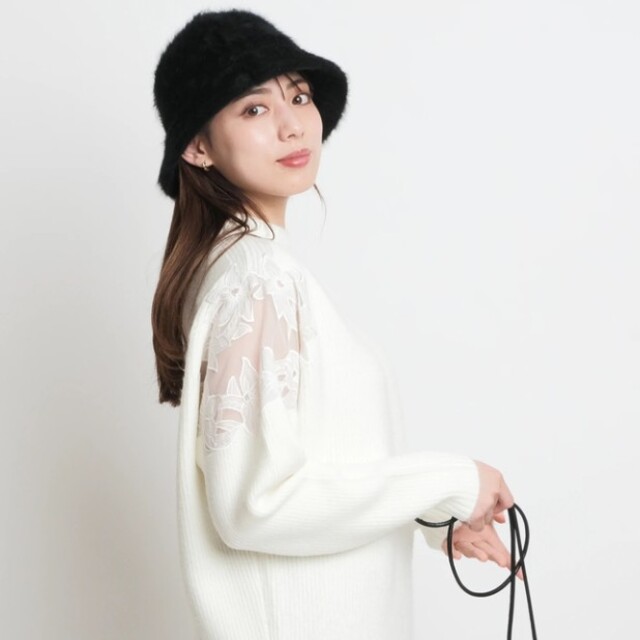 ☘️新作新品タグ付き🏷️☘️💐Mystrada💐エンブロイダリーゆるニット ☘️新作新品タグ付き🏷️☘️💐Mystrada💐エンブロイダリーゆるニット