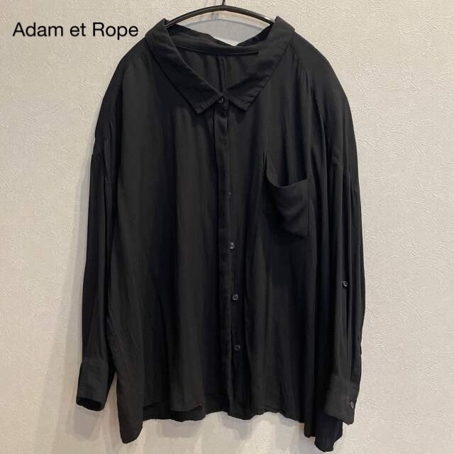 Adam et Rope'(アダムエロぺ)のAdam et rope ブラックシャツ レディースのトップス(シャツ/ブラウス(長袖/七分))の商品写真