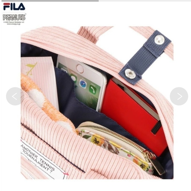 FILA(フィラ)のFILA×PEANUTS SNOOPY コーデュロイハーフムーンショルダーバッグ レディースのバッグ(ショルダーバッグ)の商品写真