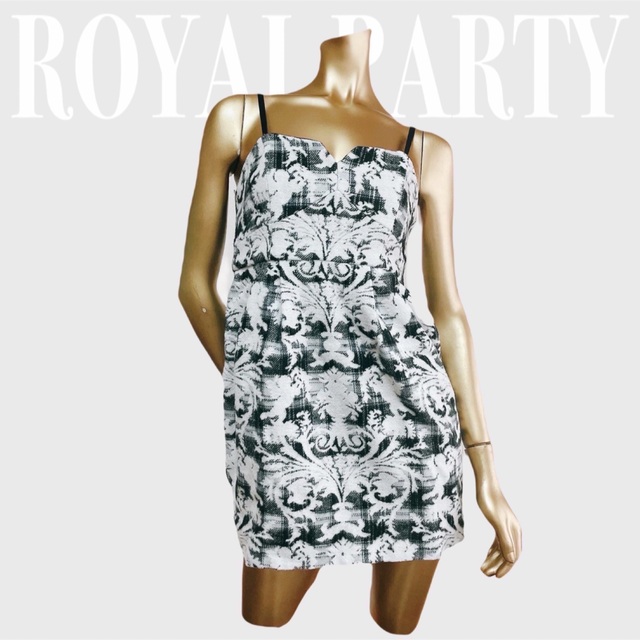 ROYAL PARTY(ロイヤルパーティー)のROYAL PARTY アラベスク柄 ベアワンピース*デュラス DaTuRa レディースのワンピース(ミニワンピース)の商品写真