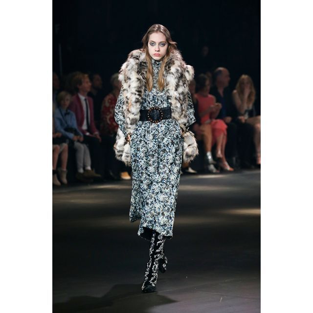 SAINT LAURENT - サンローランパリ YSL フォックス コート 36 SAINT LAURENT - サンローランパリ YSL フォックス コート 36