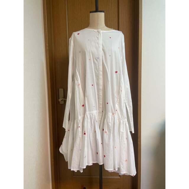 miki様専用merlette 刺繍ワンピース M 未使用 マーレット♪ ワンピース