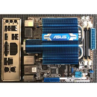 [マザーボード] ASUS AT5IONT-I *パーツのみ