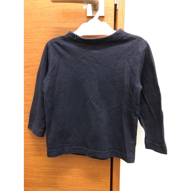 GAP(ギャップ)のGAP ロングTシャツ　80 紺色 キッズ/ベビー/マタニティのベビー服(~85cm)(Ｔシャツ)の商品写真