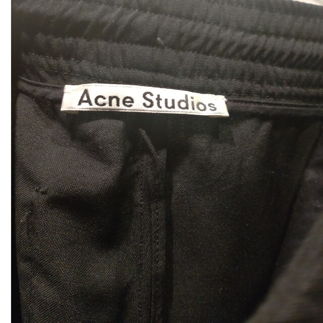 Acne Studios(アクネストゥディオズ)のAcne studios メンズのパンツ(スラックス)の商品写真