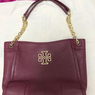 トリーバーチ(Tory Burch)のTORY BURCHトリーバーチ チェーンショルダーバッグ ワインレッド(ショルダーバッグ)