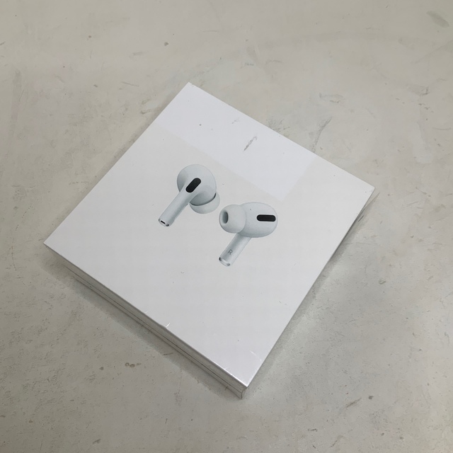 正規品　Apple AirPods Pro MLWK3J/A 新品オーディオ機器