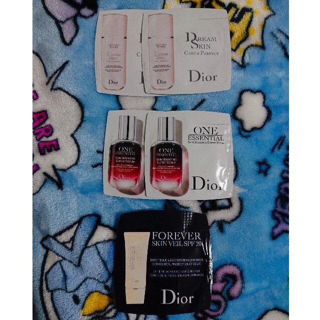 Dior(ディオール)のディオール 乳液＆美容液＆メイクアップベース コスメ/美容のキット/セット(サンプル/トライアルキット)の商品写真