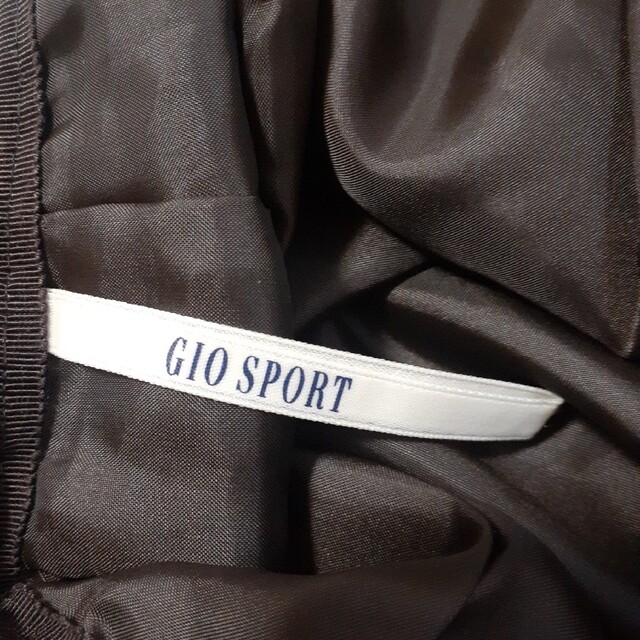 GIO SPORT(ジオスポーツ)のGIO SPORT ベルベット花柄のスカート レディースのスカート(ひざ丈スカート)の商品写真