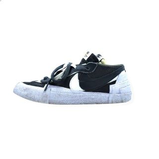 ナイキ(NIKE)のNIKE 21ss BLAZER LOW SACAI DD1877-002 (スニーカー)