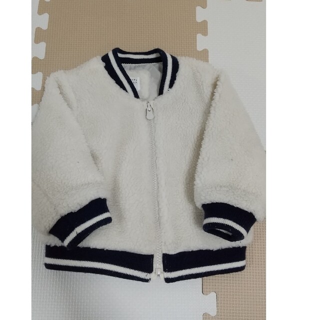 babyGAP(ベビーギャップ)の【値下】GAP ボア ジャンパー キッズ/ベビー/マタニティのベビー服(~85cm)(ジャケット/コート)の商品写真