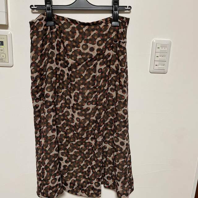 ReFLEcT(リフレクト)のReFLEcTスカート42サイズ レディースのスカート(ひざ丈スカート)の商品写真