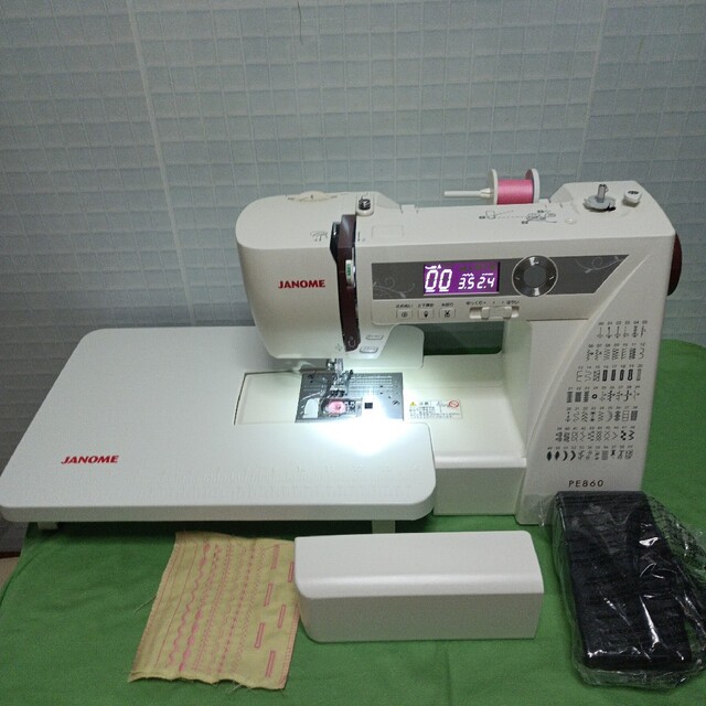 JANOME PE860型コンピューターミシンの中古品です! お気に入り 51.0