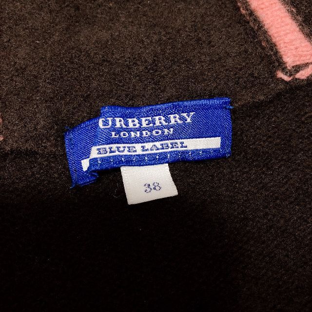 BURBERRY BLUE LABEL(バーバリーブルーレーベル)の【美品】バーバリーブルーレーベル　ブラウンジップパーカー レディースのトップス(ニット/セーター)の商品写真