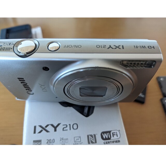 【新品未開封】キヤノン CANON デジタルカメラ IXY210 SL シルバー