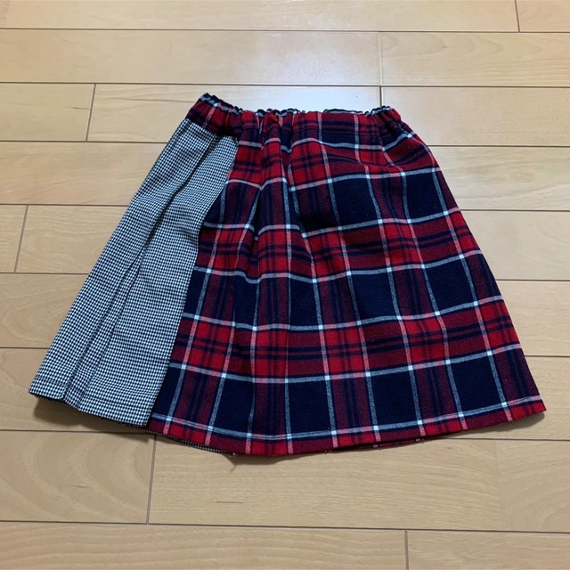 GU(ジーユー)のGU ジーユー キッズ スカート 120 キッズ/ベビー/マタニティのキッズ服女の子用(90cm~)(スカート)の商品写真