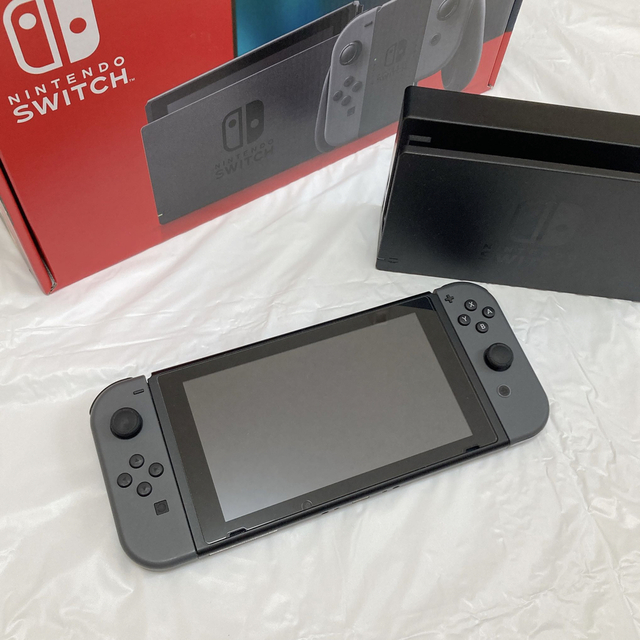 ニンテンドースイッチ　グレー