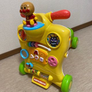 アンパンマン(アンパンマン)のアンパンマン　乗って！押して！へんしんウォーカー(手押し車/カタカタ)