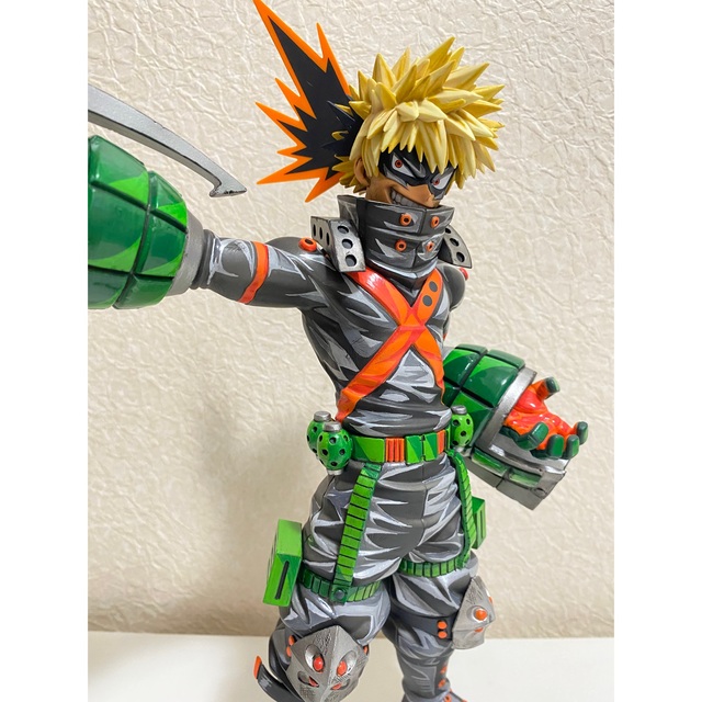 ヒロアカフィギュア リペイント 爆豪勝己 豪華ラッピング無料