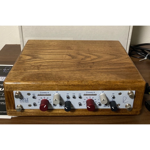 Rupert Neve Designs Porticoシリーズウッドラック 楽器のレコーディング/PA機器(パワーアンプ)の商品写真