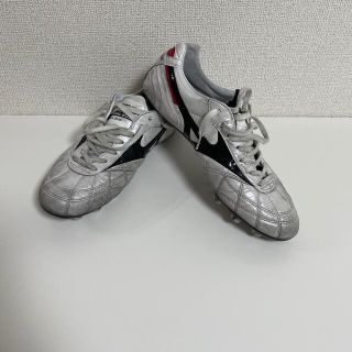 ミズノ(MIZUNO)のミズノ　モレリア　スパイク(シューズ)