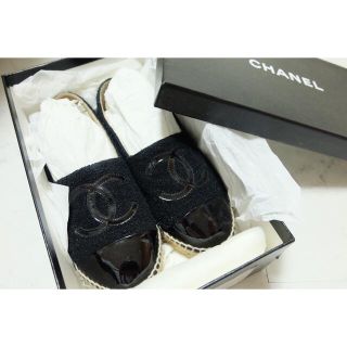 シャネル(CHANEL)のエスパ(スリッポン/モカシン)