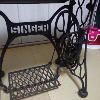 レトロ・レア品】足踏みSINGERミシンの通販 by とっくん7777's shop
