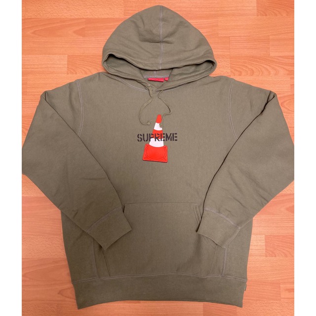 Supreme(シュプリーム)のsupreme 19AW Cone Hooded Sweatshirt メンズのトップス(パーカー)の商品写真