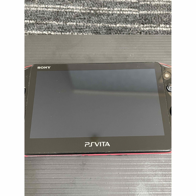 PlayStation®Vita PCH-2000シリーズ 1