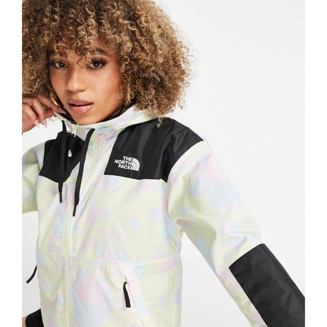 The North Face タイダイ Sheruジャケット