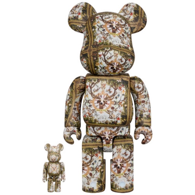 Bearbrick MUCH IN LOVE 100％ & 400％