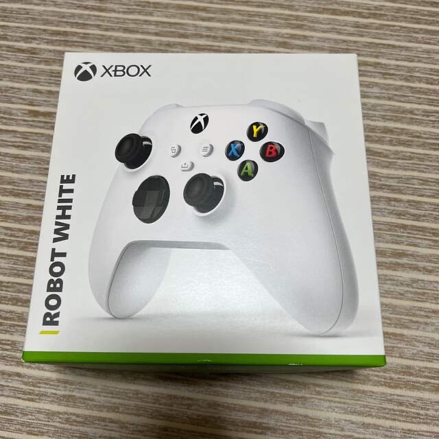 限定値下げ！Xboxワイヤレスコントローラー　robot white 美品