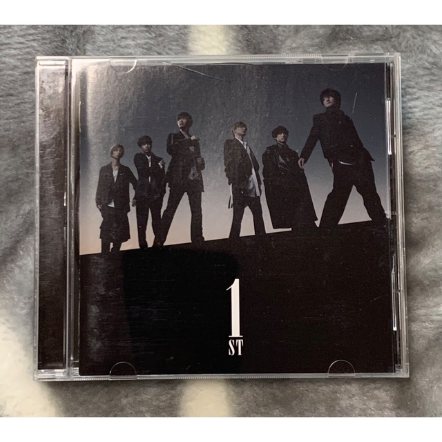 SixTONES(ストーンズ)の1ST 通常盤／SixTONES エンタメ/ホビーのCD(ポップス/ロック(邦楽))の商品写真