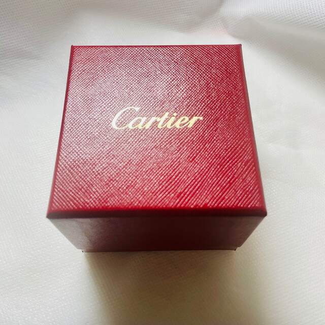 Cartier(カルティエ)のカルティエ/Cartier 指輪リング【空箱】 レディースのバッグ(ショップ袋)の商品写真