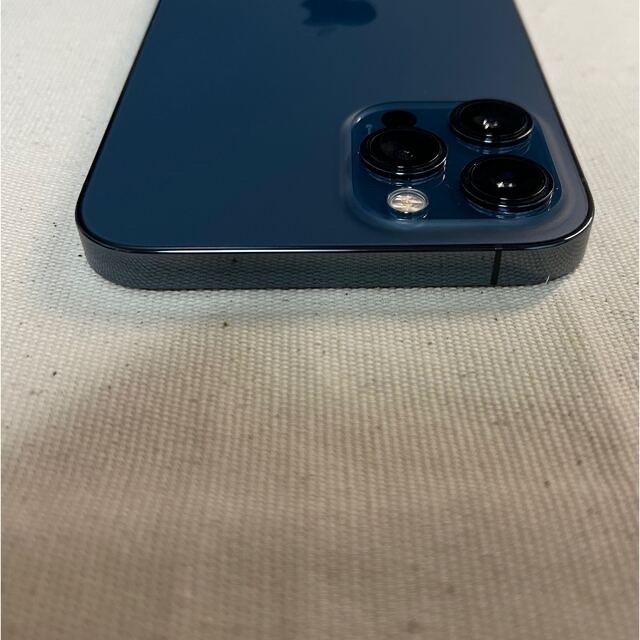 iPhone(アイフォーン)のアップル iPhone12 Pro Max 256GB パシフィックブルー  スマホ/家電/カメラのスマートフォン/携帯電話(スマートフォン本体)の商品写真