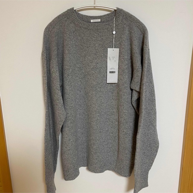 COMOLI(コモリ)のCOMOLI 21AW ラムズウールガンジーネックニット GRAY メンズのトップス(ニット/セーター)の商品写真