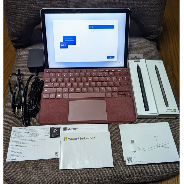 スマホ/家電/カメラMicrosoft Surface Go2【LTE対応】、純正ペン、タイプカバー
