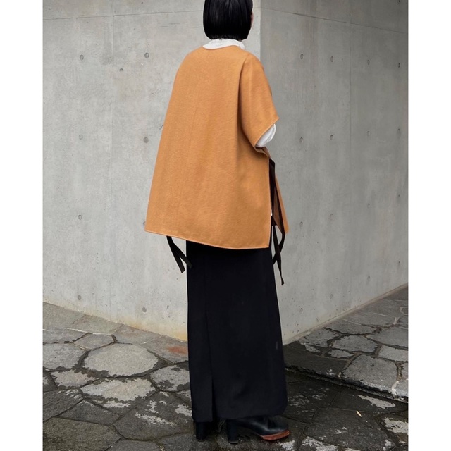 CLANE(クラネ)のクラネ正規品！紙タグ付2WAY WOOL SIDE RIBBON PONCHO レディースのジャケット/アウター(ポンチョ)の商品写真