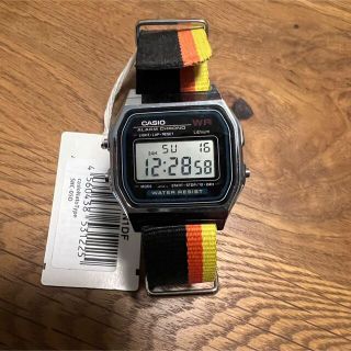 カシオ(CASIO)の☆新品未使用☆カシオ　腕時計　CASIO 布ベルト　ドイツカラー(腕時計(デジタル))